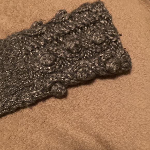 Small - Picture 2 of 4